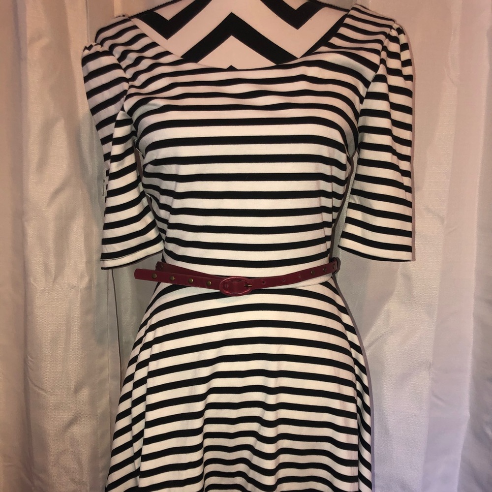 Striped 3/4 sleeve dress with red belt